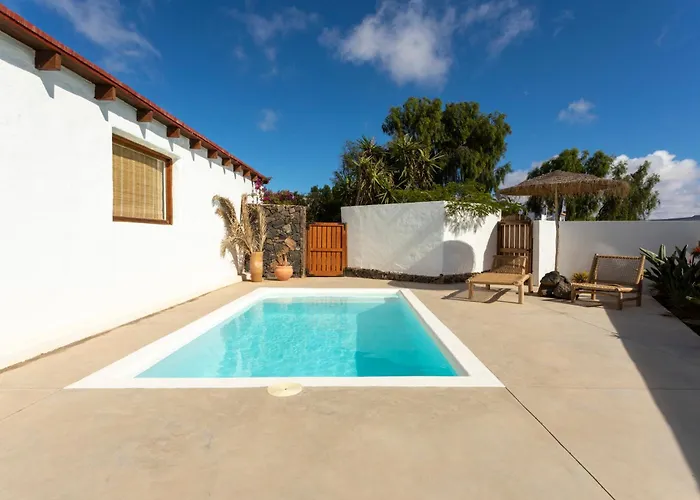 Rustic With Pool In Center Casa de Férias