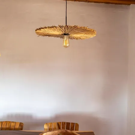 펜션 Rustic With Pool In Center