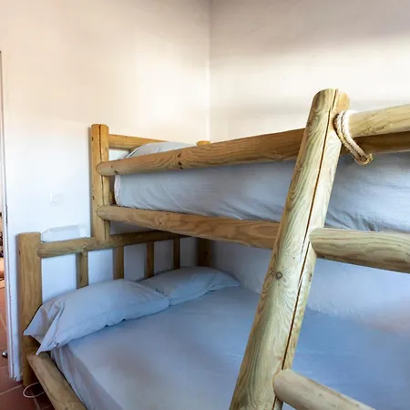 펜션 Rustic With Pool In Center