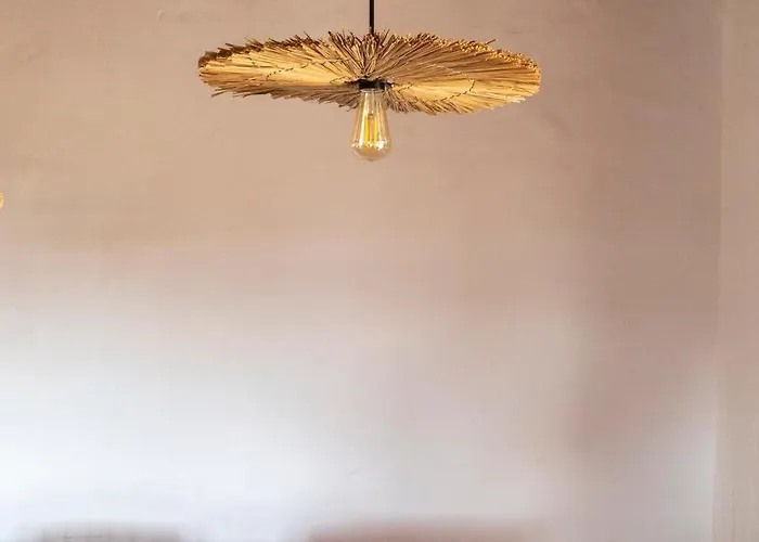 Vakantiehuis Rustic With Pool In Center